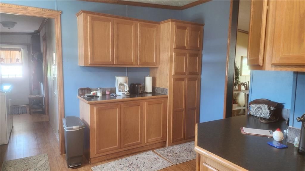 402 W Corrine Street — photo 13