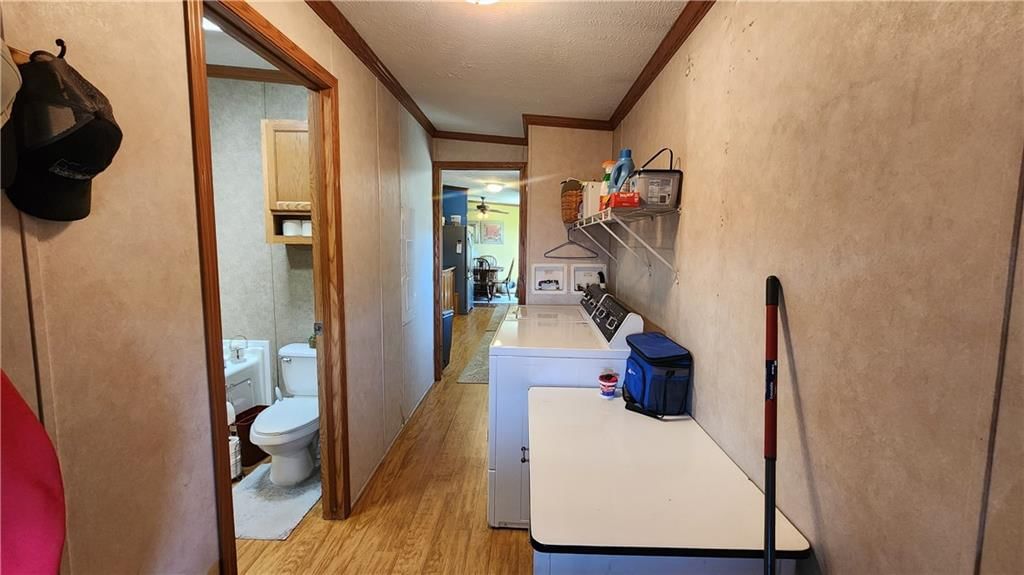 402 W Corrine Street — photo 22