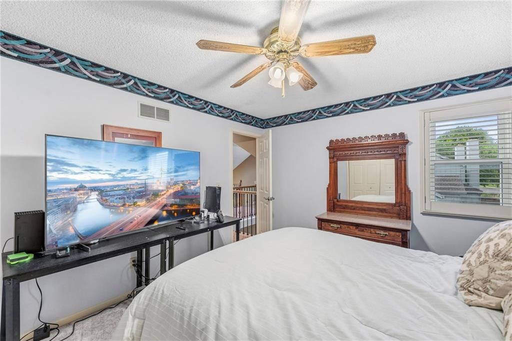 10715 W 116th Terrace — photo 30