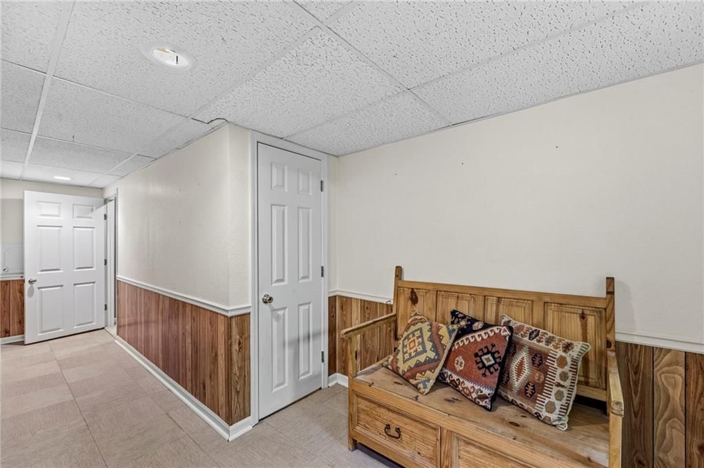 10715 W 116th Terrace — photo 35