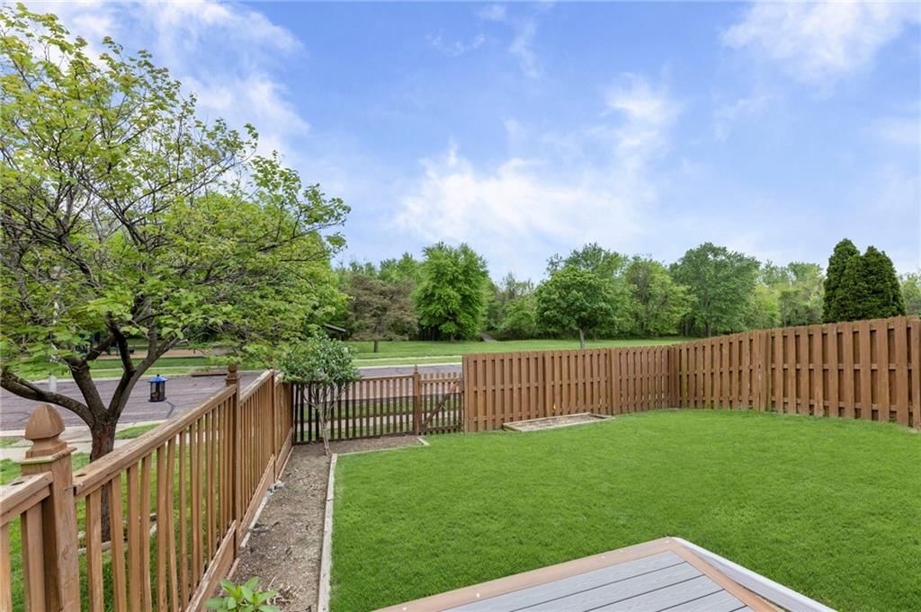 10715 W 116th Terrace — photo 44