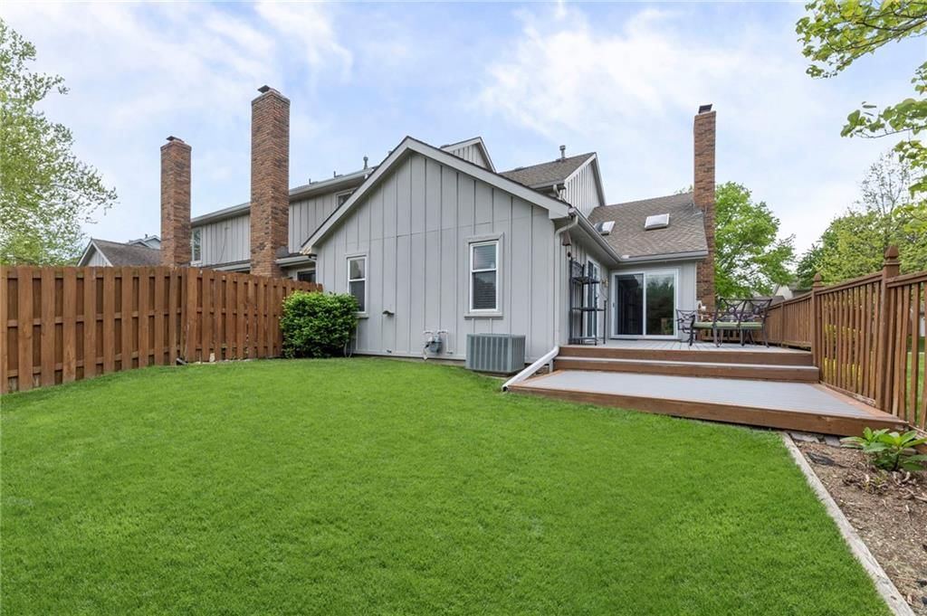 10715 W 116th Terrace — photo 46