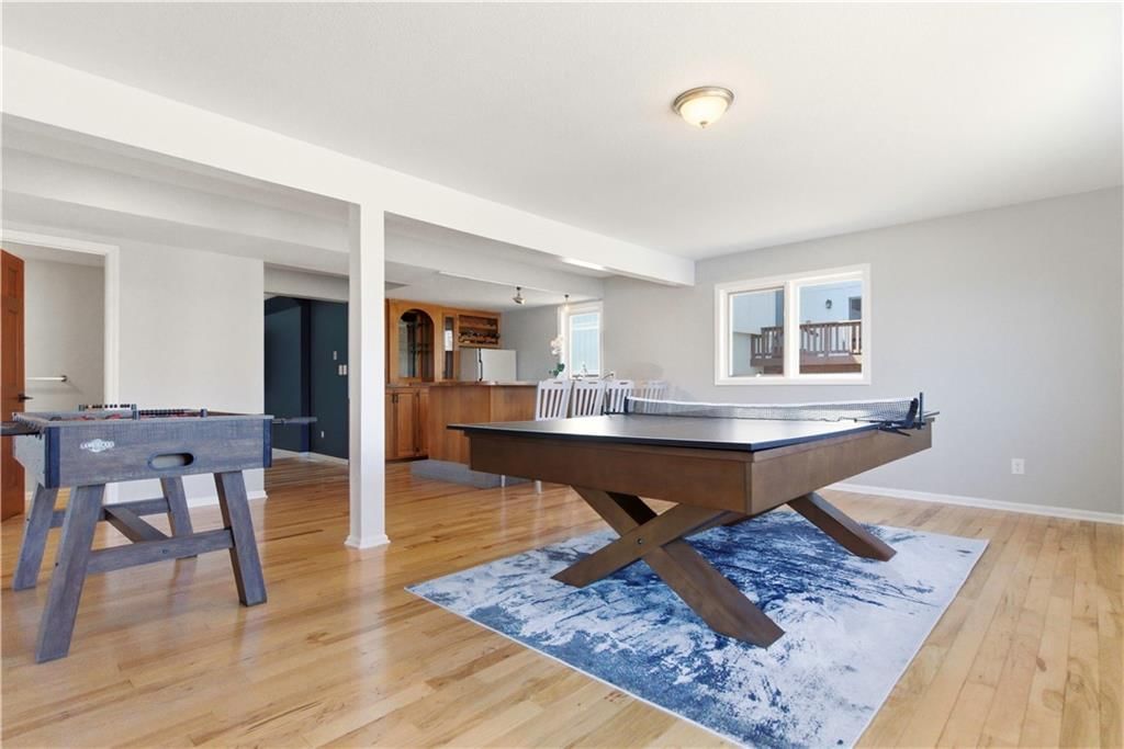 222 NW Locust Street — photo 23