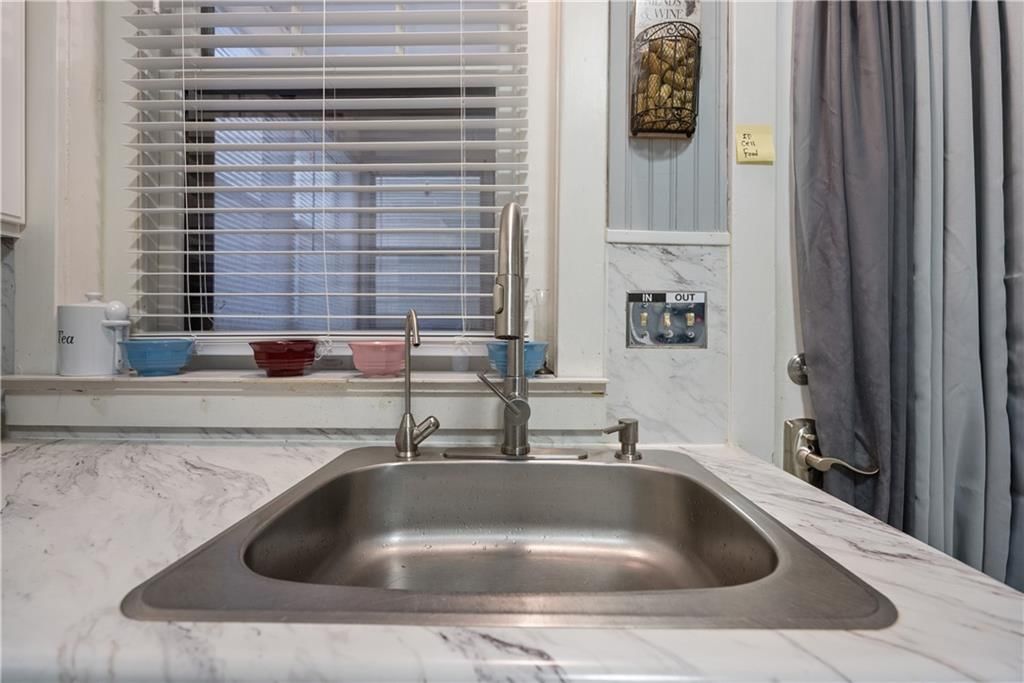 1500 Belmont Avenue — photo 22
