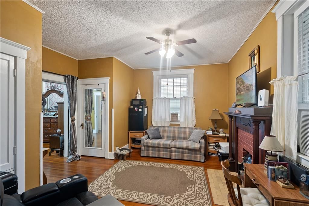 1500 Belmont Avenue — photo 47