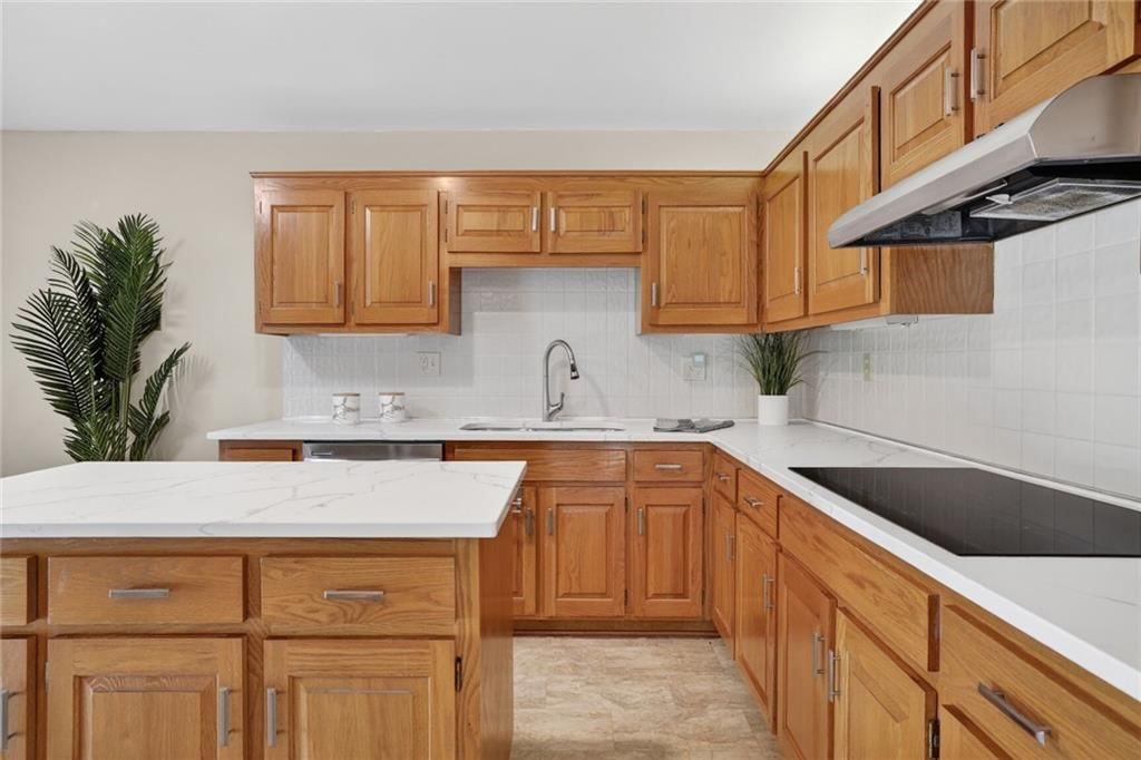 4567 Walnut Street — photo 8