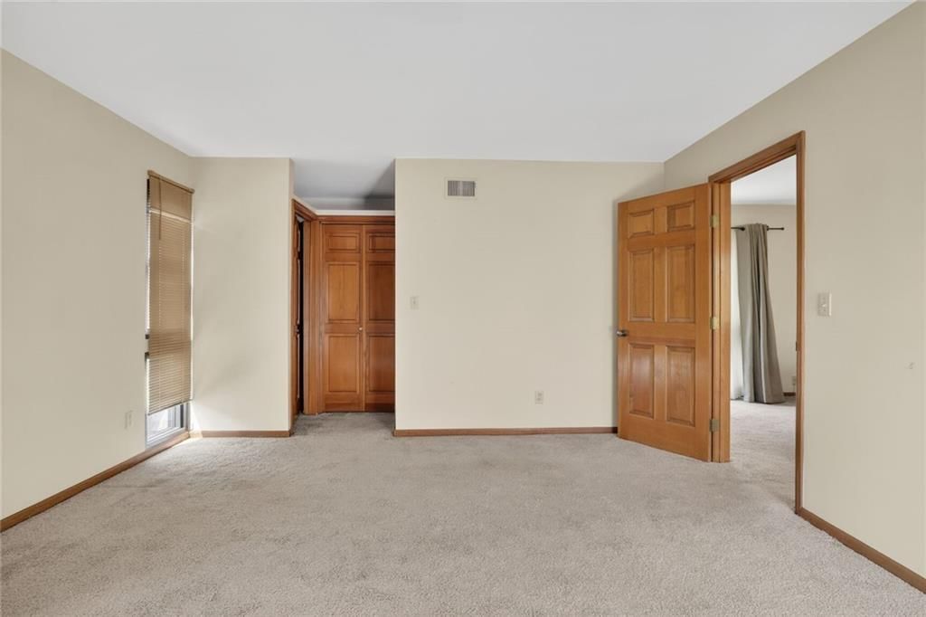 4567 Walnut Street — photo 13