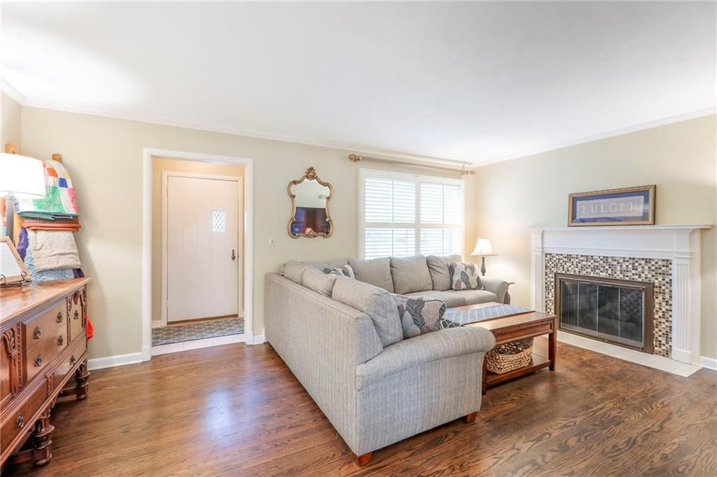5401 Canterbury Road — photo 8