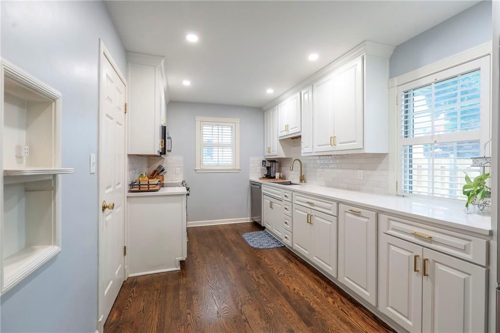 5401 Canterbury Road — photo 14