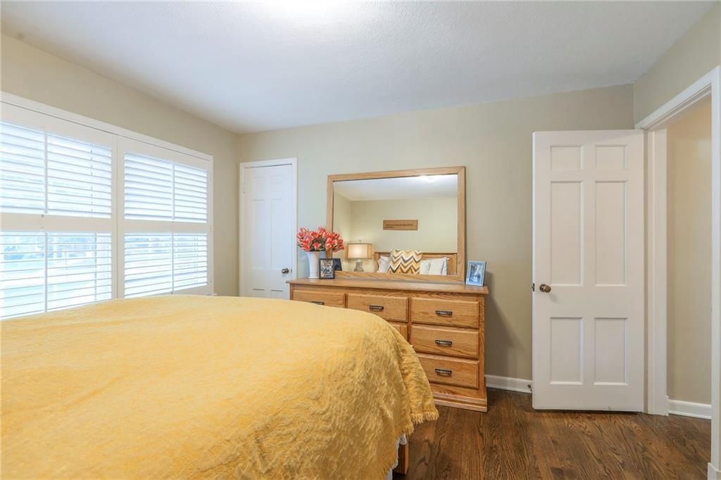 5401 Canterbury Road — photo 18