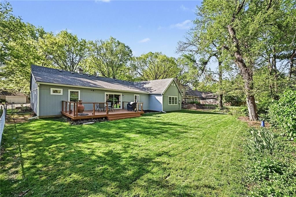6608 Reeds Drive — photo 3