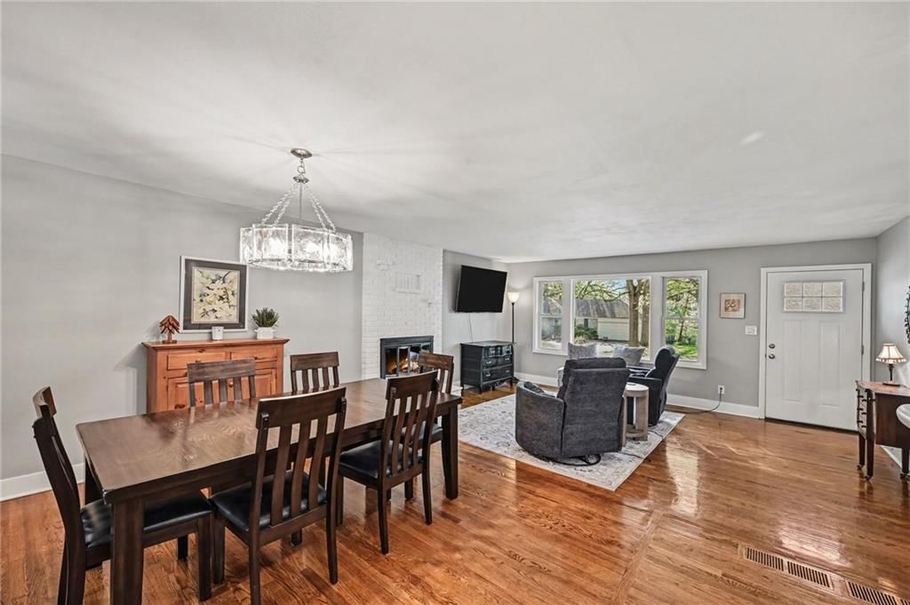 6608 Reeds Drive — photo 8