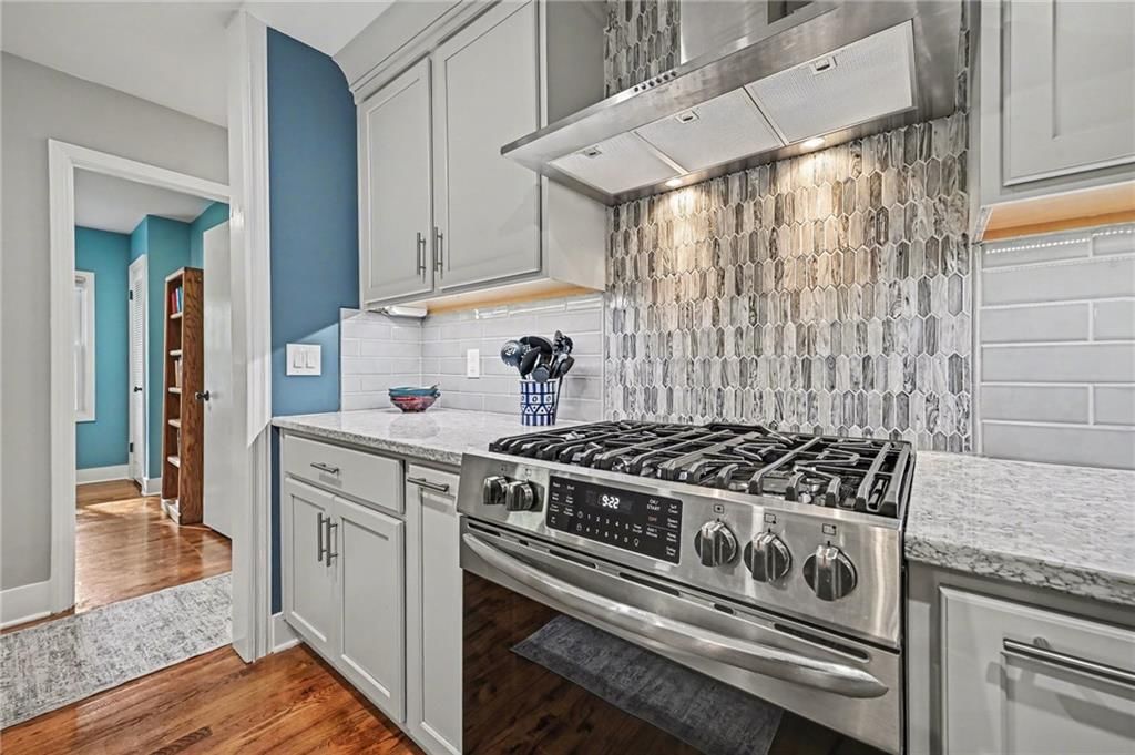 6608 Reeds Drive — photo 11