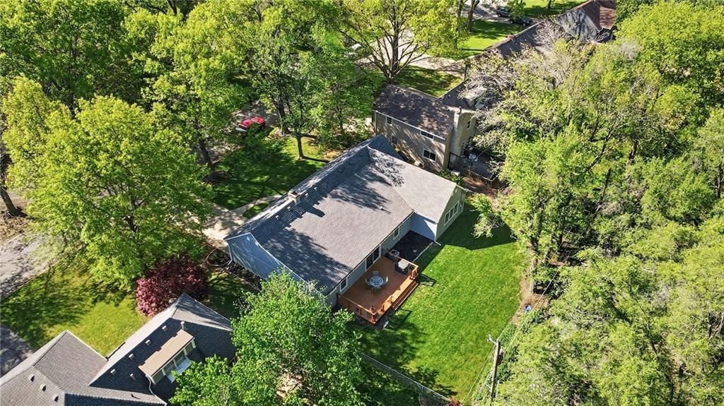 6608 Reeds Drive — photo 31