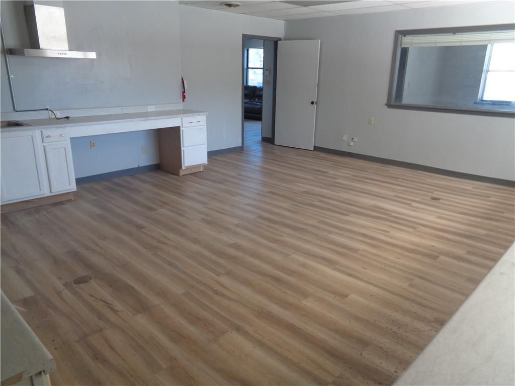 3916 S Lynn Court — photo 8