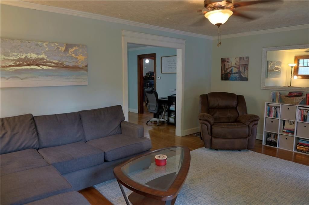 1006 E Pearl Street — photo 9