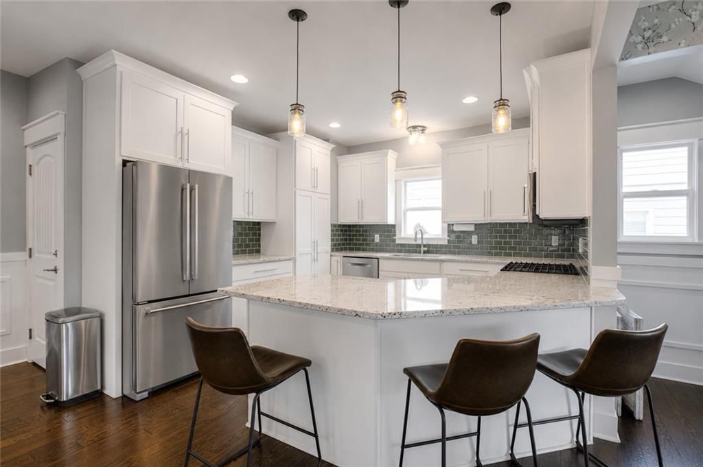 2546 Tracy Avenue — photo 11