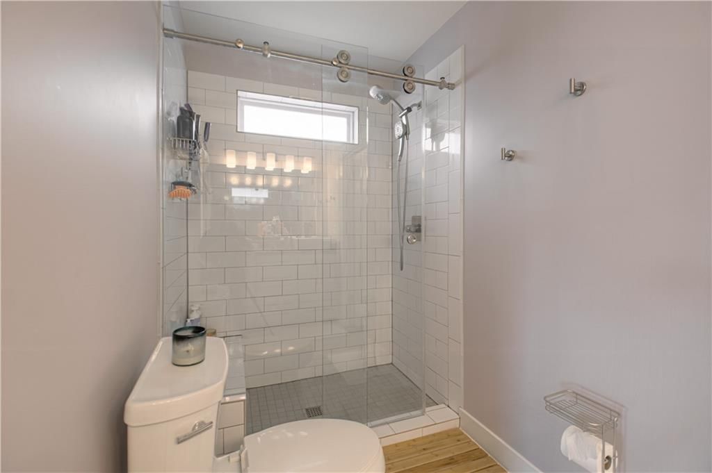 2546 Tracy Avenue — photo 20