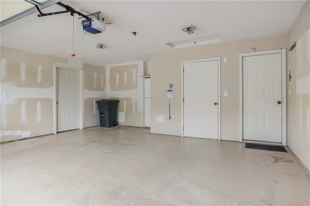 1102 Bristol Drive — photo 26