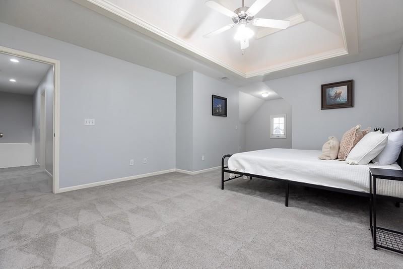 9115 N Stark Court — photo 32