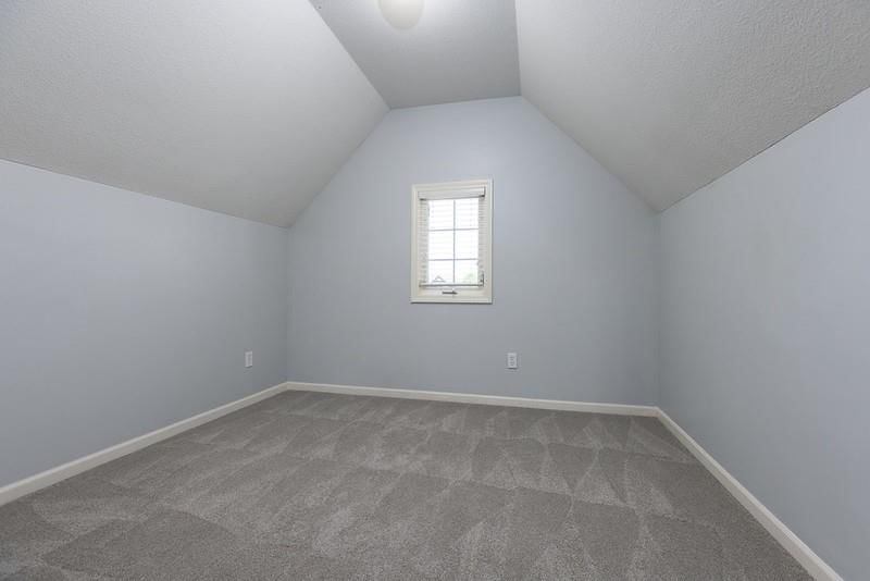 9115 N Stark Court — photo 34