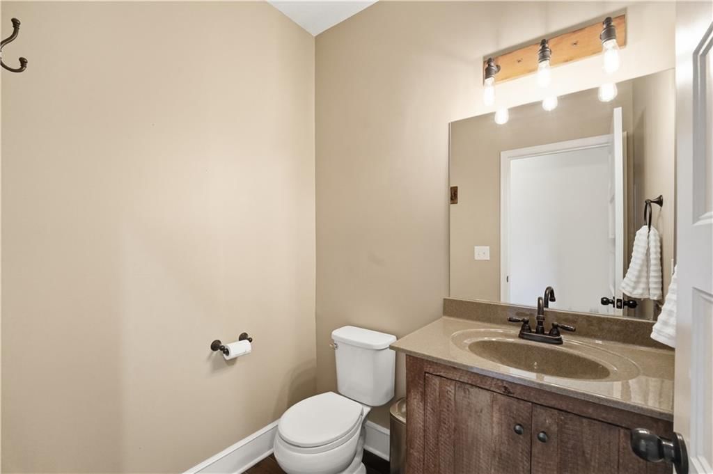 16438 AGNES Street — photo 14