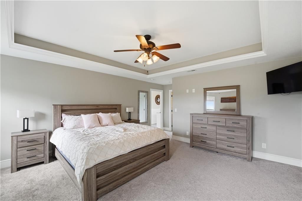 16438 AGNES Street — photo 16