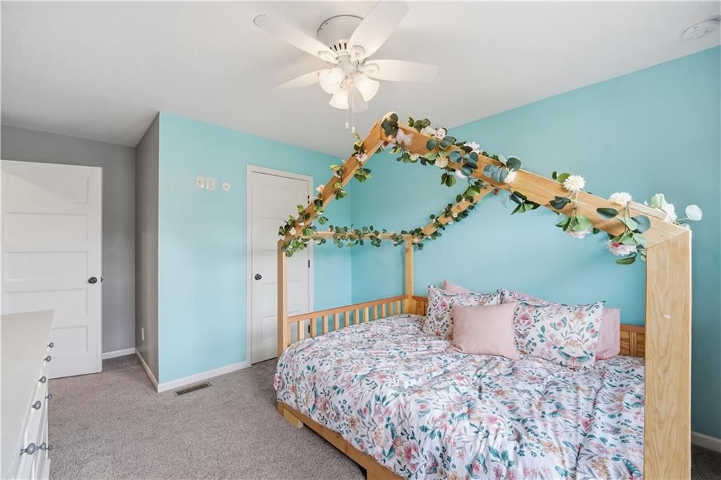 16438 AGNES Street — photo 24