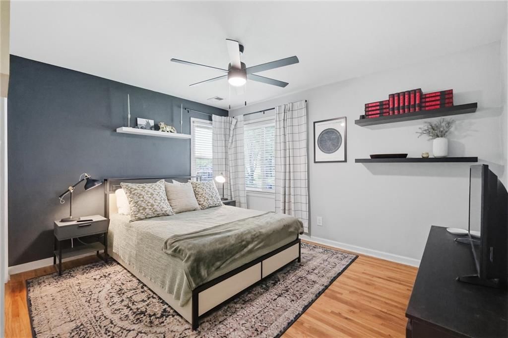 8233 Woodward Street — photo 17