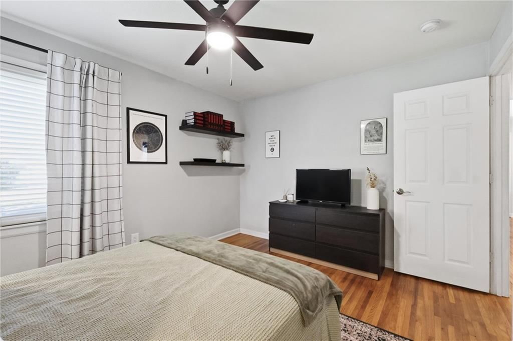 8233 Woodward Street — photo 20