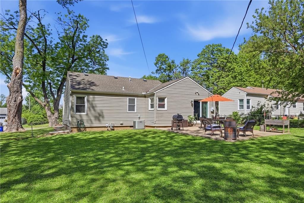 8233 Woodward Street — photo 30