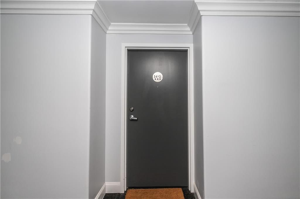 700 E 8th Street — photo 3