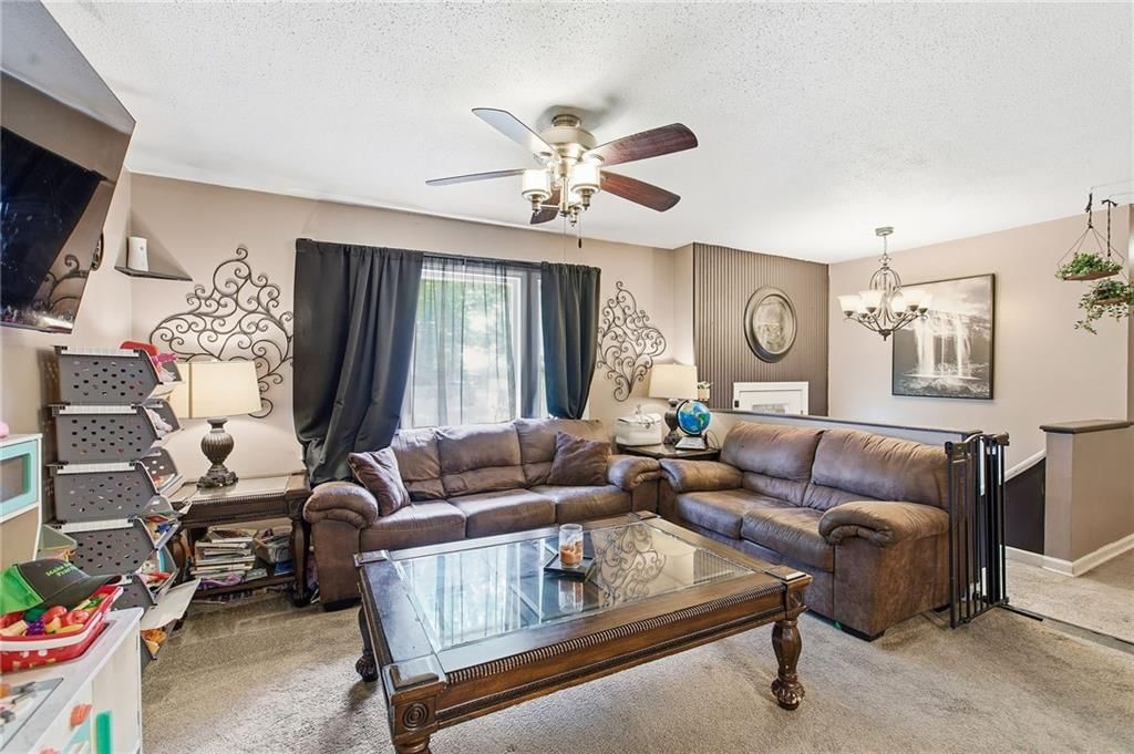 326 Gregory Drive — photo 5