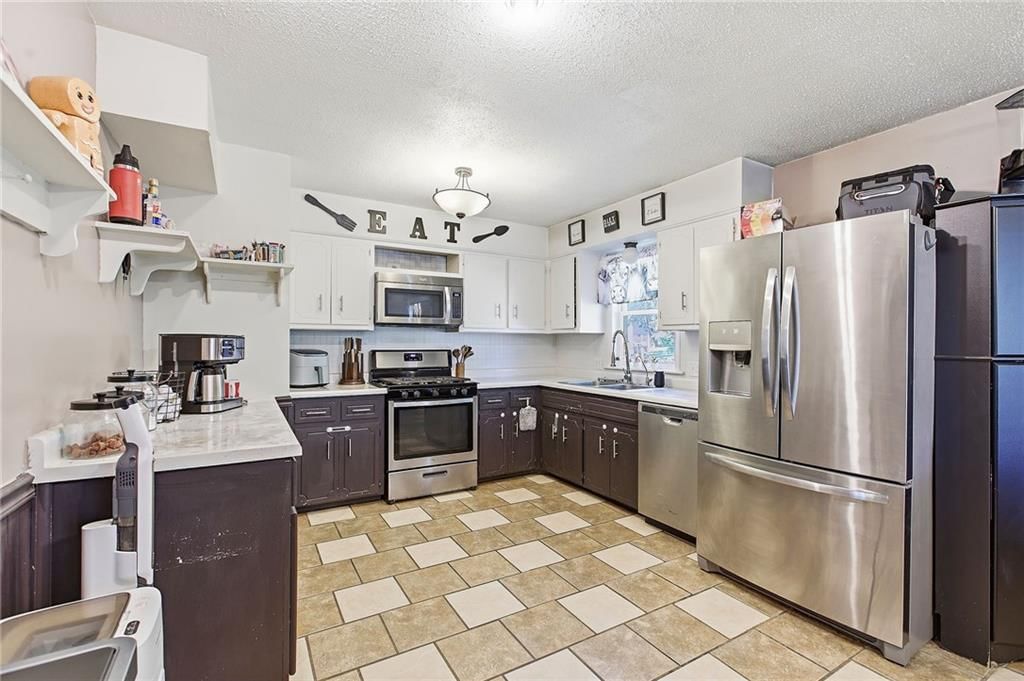 326 Gregory Drive — photo 9