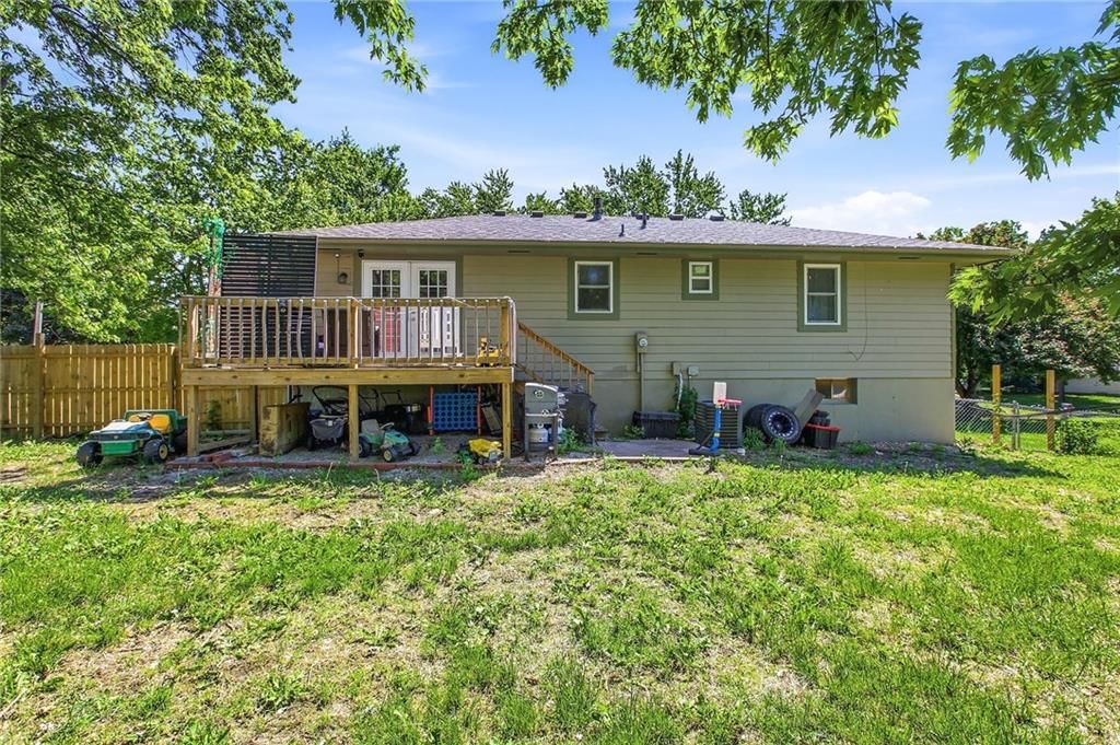 326 Gregory Drive — photo 22