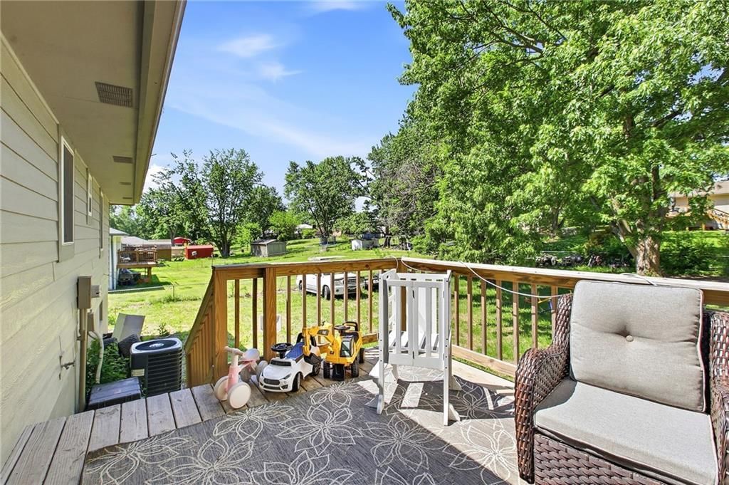 326 Gregory Drive — photo 26