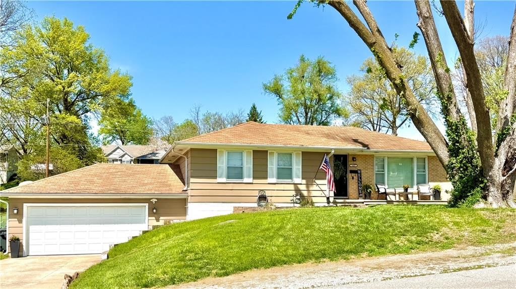 3405 Neighbor Road, St Joseph, MO