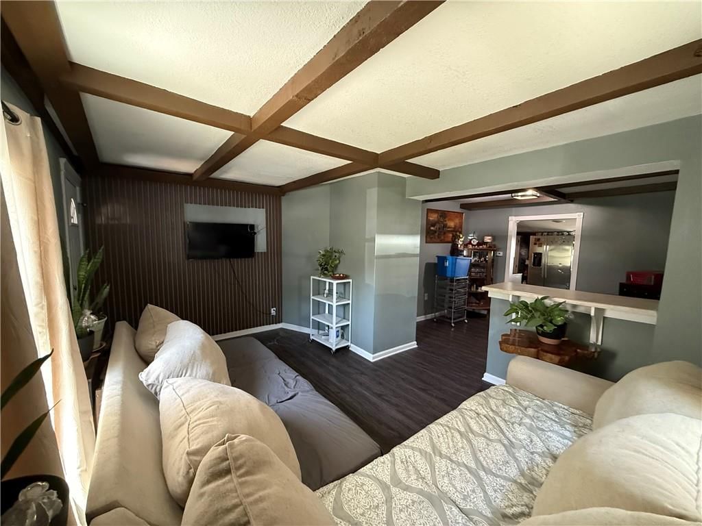 704 E Hayward Avenue — photo 6