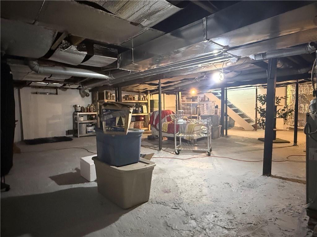 704 E Hayward Avenue — photo 18