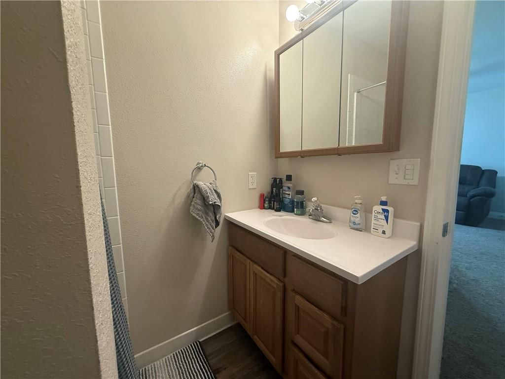 1005 W 3rd Street — photo 10