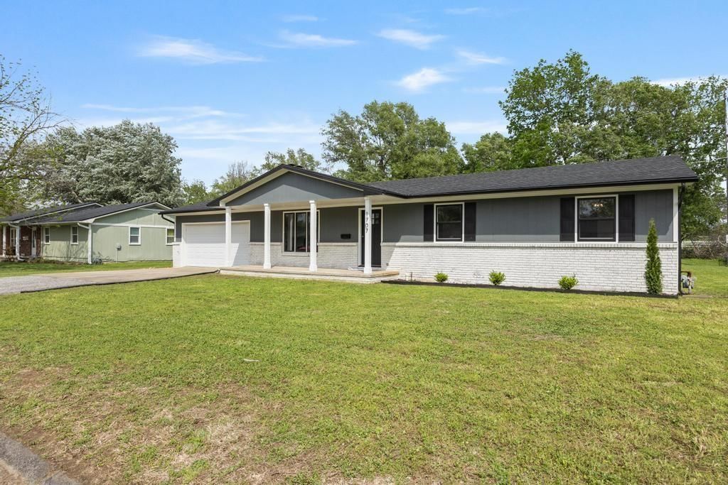 1707 Tomahawk Lane — photo 2