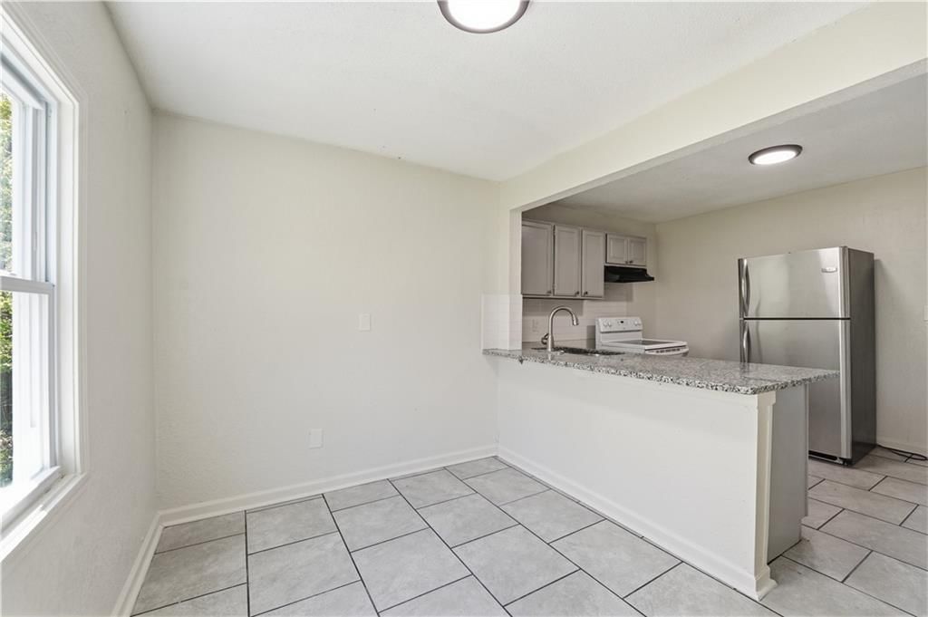 5609 Oakland Avenue — photo 7