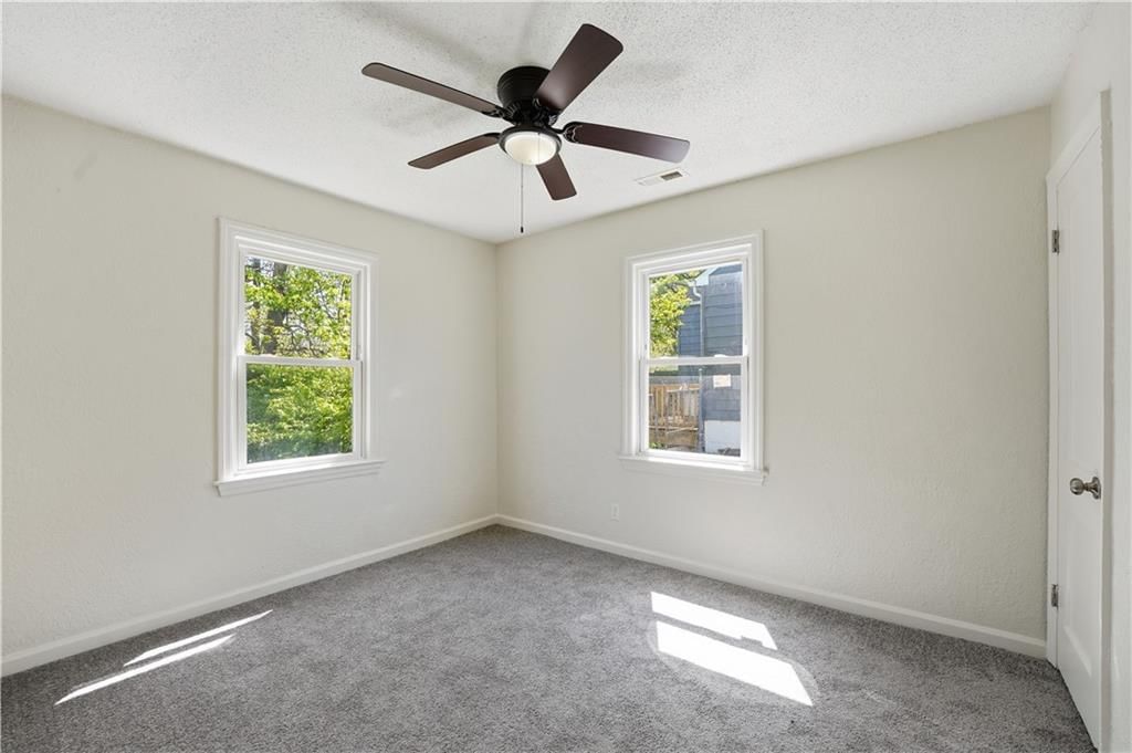 5609 Oakland Avenue — photo 21