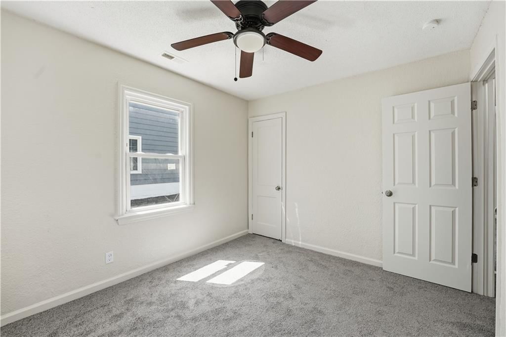 5609 Oakland Avenue — photo 22