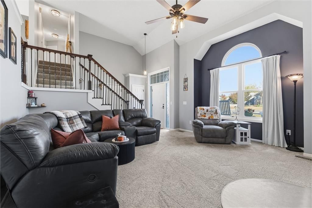 860 River Drive — photo 9
