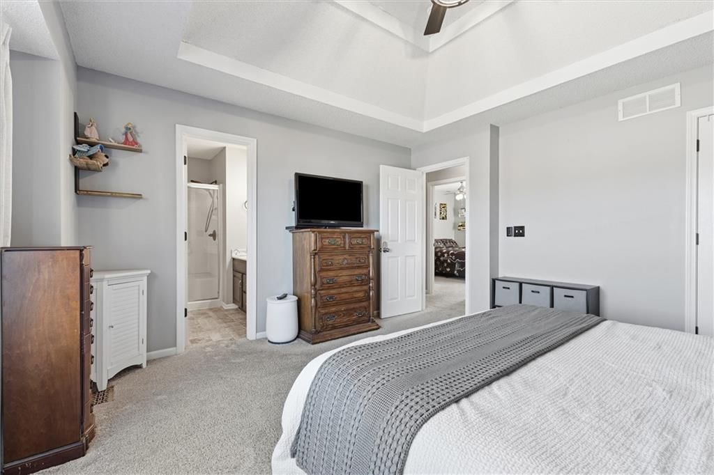 860 River Drive — photo 21