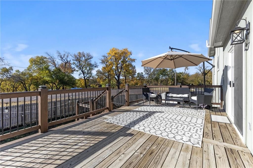 860 River Drive — photo 31