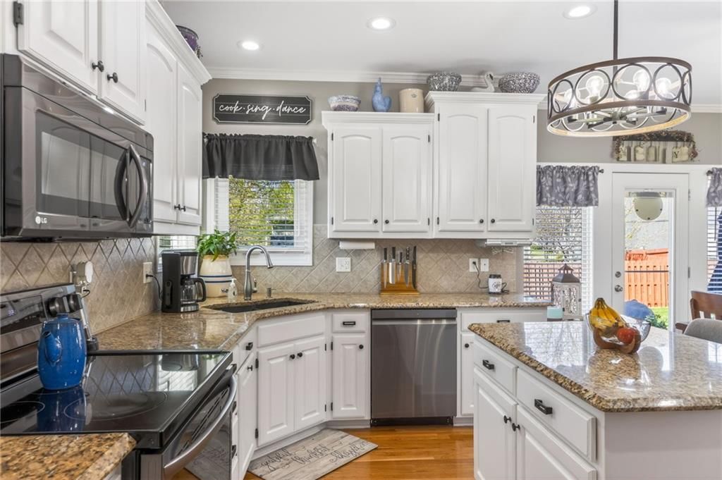 661 N Poplar Circle — photo 18
