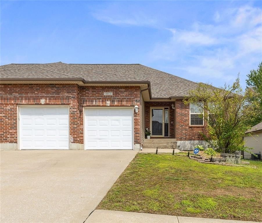 1803 Villa Drive — photo 2