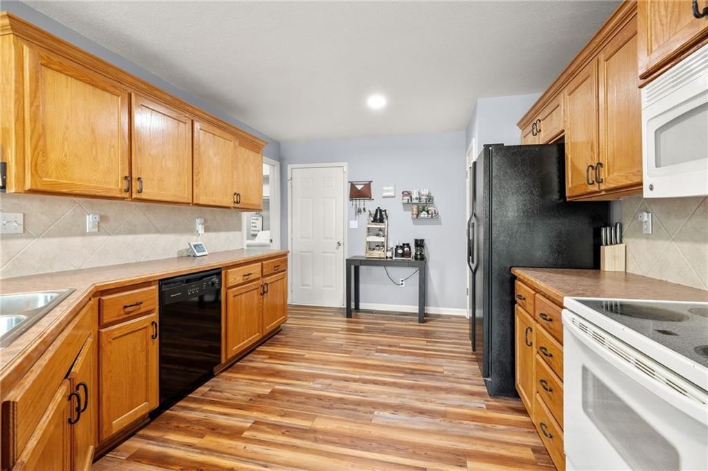 1803 Villa Drive — photo 8